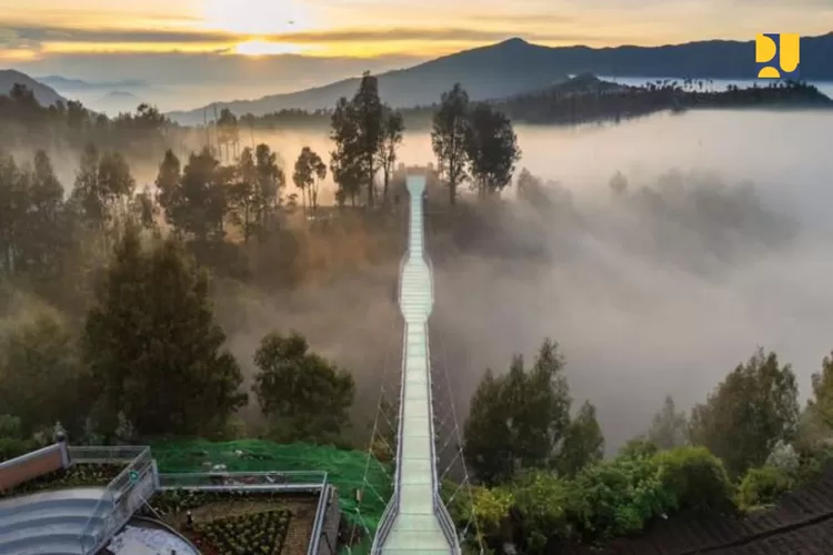 Jembatan Kaca Bromo-Tengger-Semeru Siap Diresmikan Januari 2024