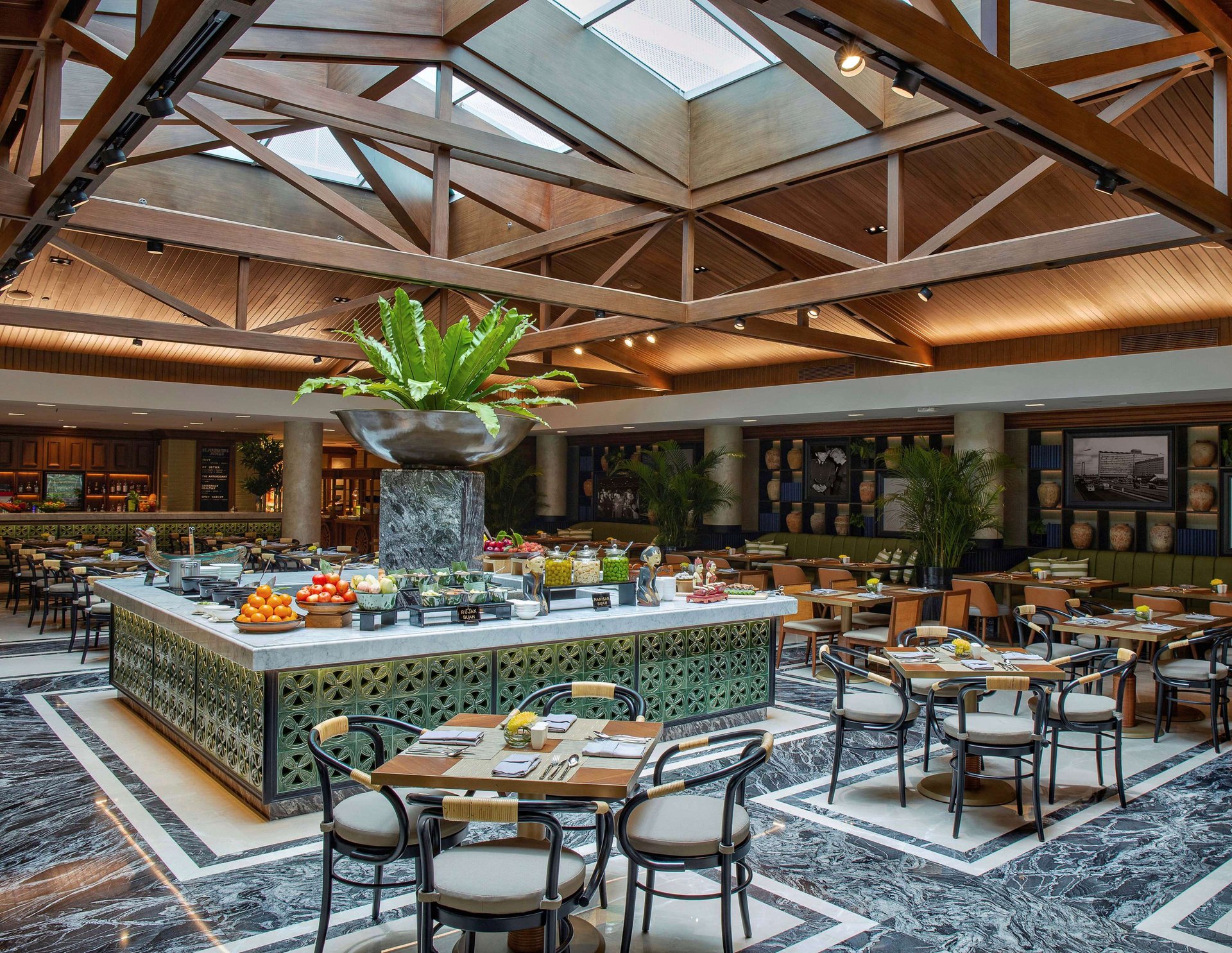 Realisasi Investasi Hotel dan Restoran di Indonesia Mencapai Rp18 Triliun