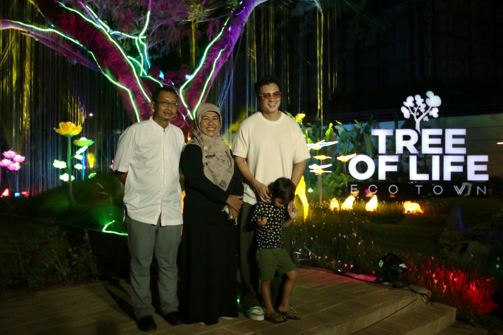 Percantik Kawasan, Eco Town Hadirkan Tata Cahaya Unik di Senopati Boulevard