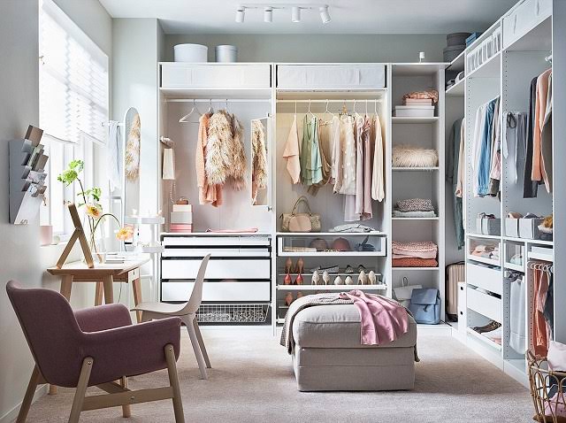 Tips Simple Membuat Walk in Closet Minimalis di Rumah